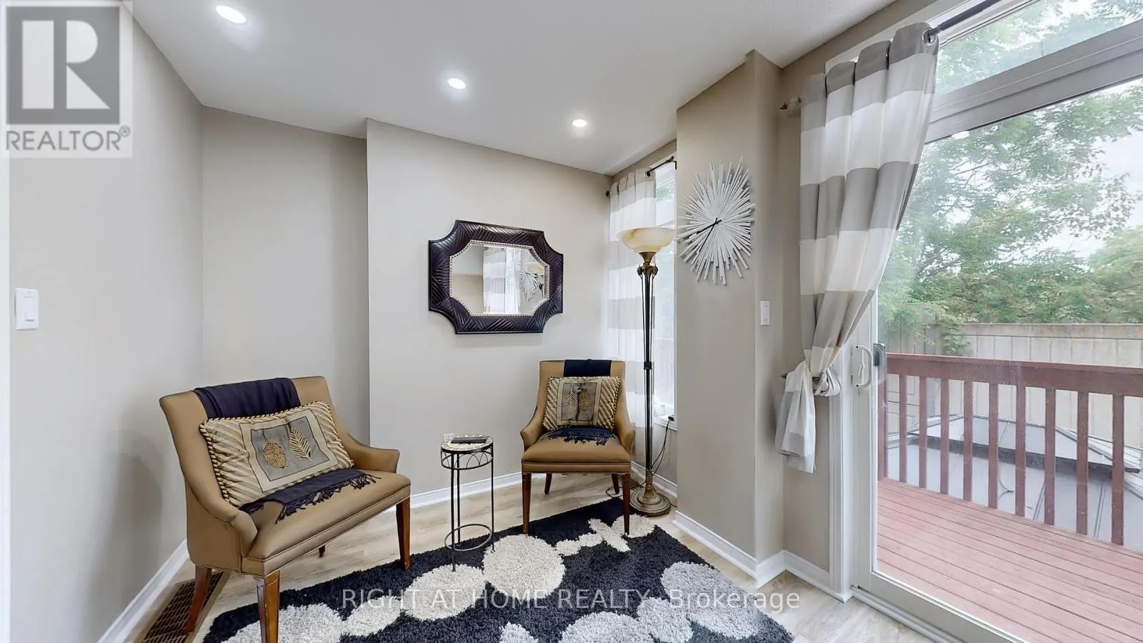 58 STAGECOACH CIRCLE