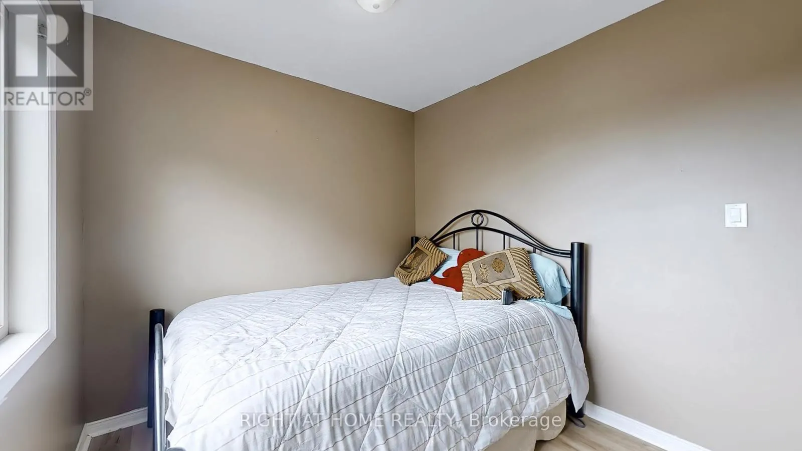 58 STAGECOACH CIRCLE