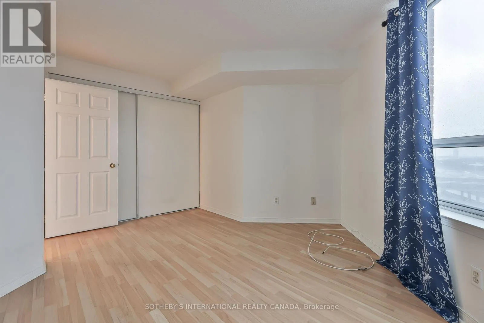709 - 1625 PICKERING PARKWAY