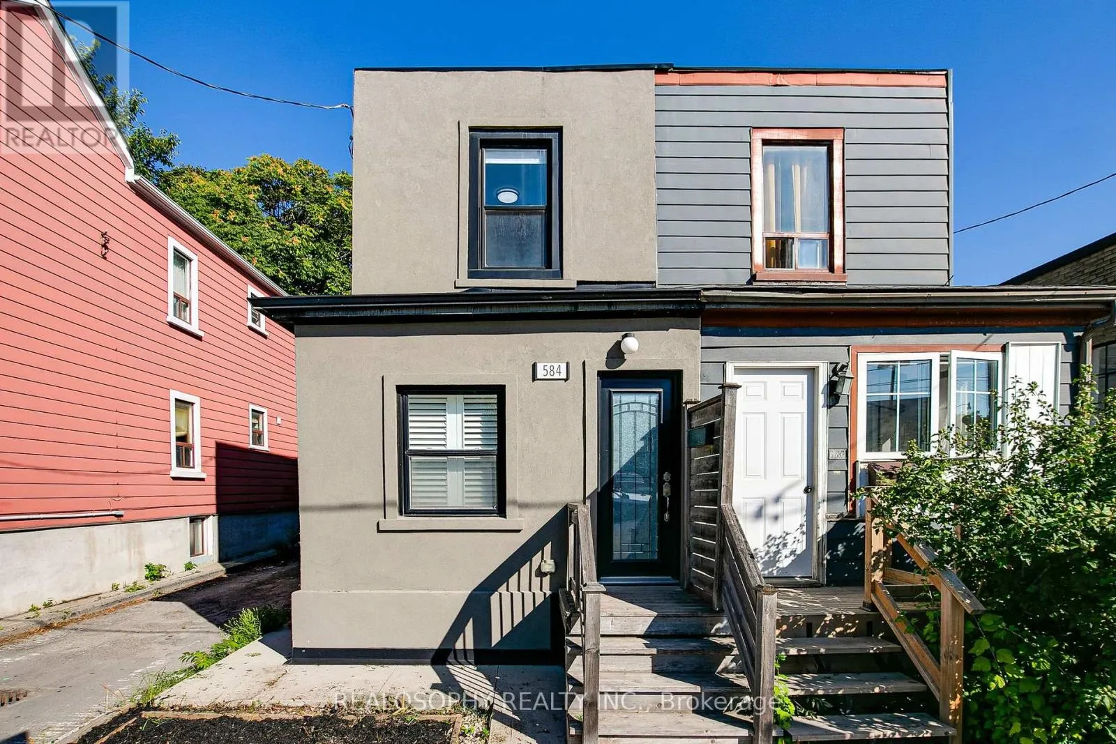 584 EASTERN AVENUE