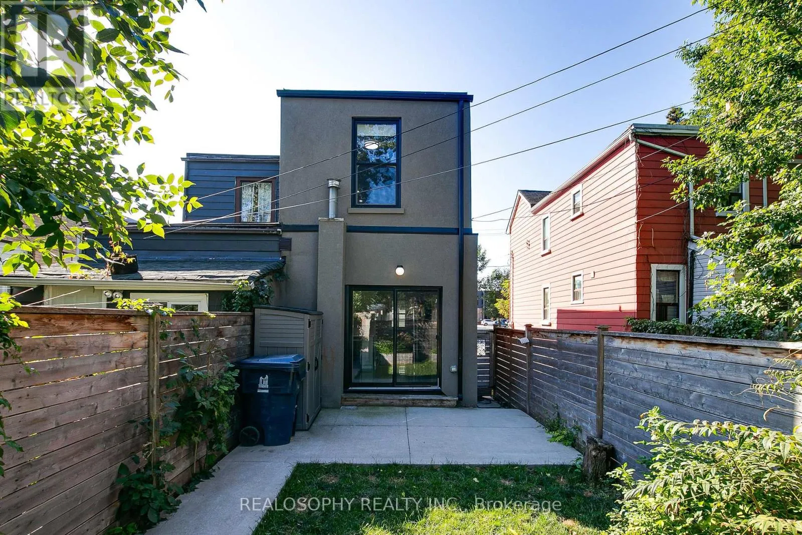 584 EASTERN AVENUE