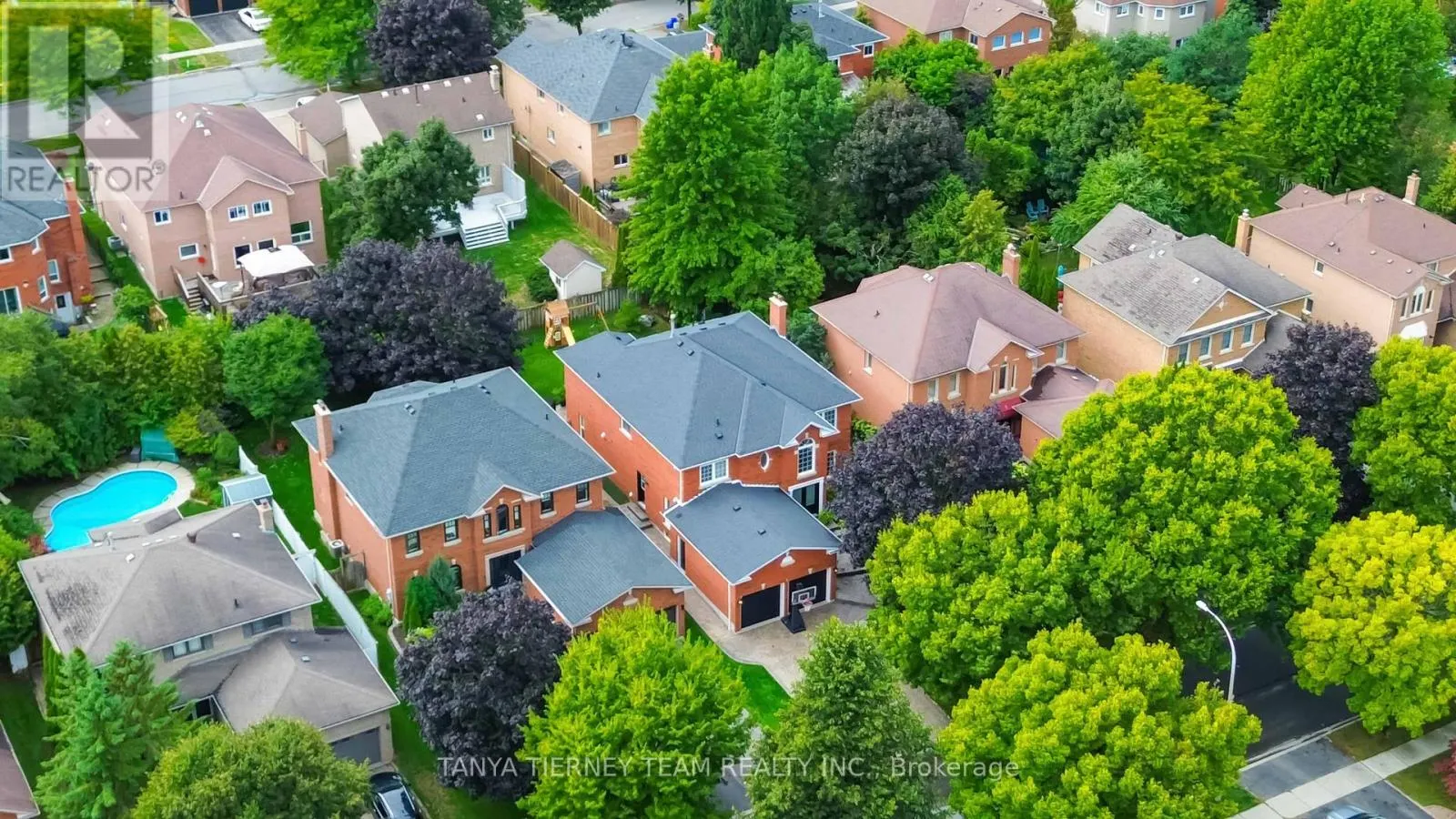 8 GOWAN DRIVE