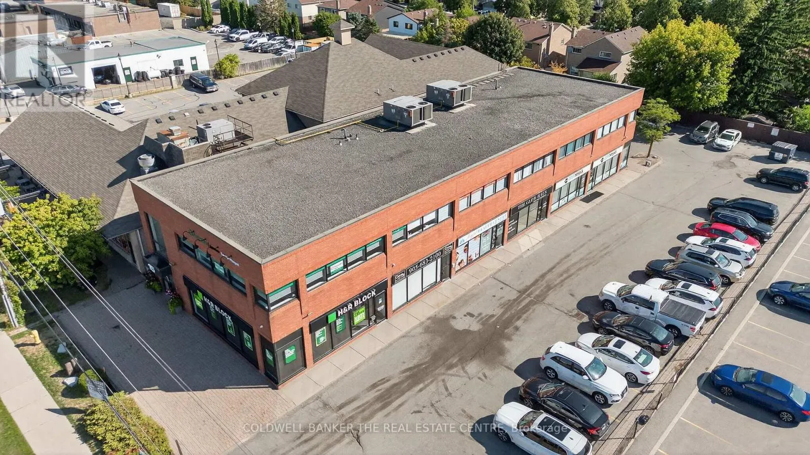 202 - 15 HARWOOD AVENUE S