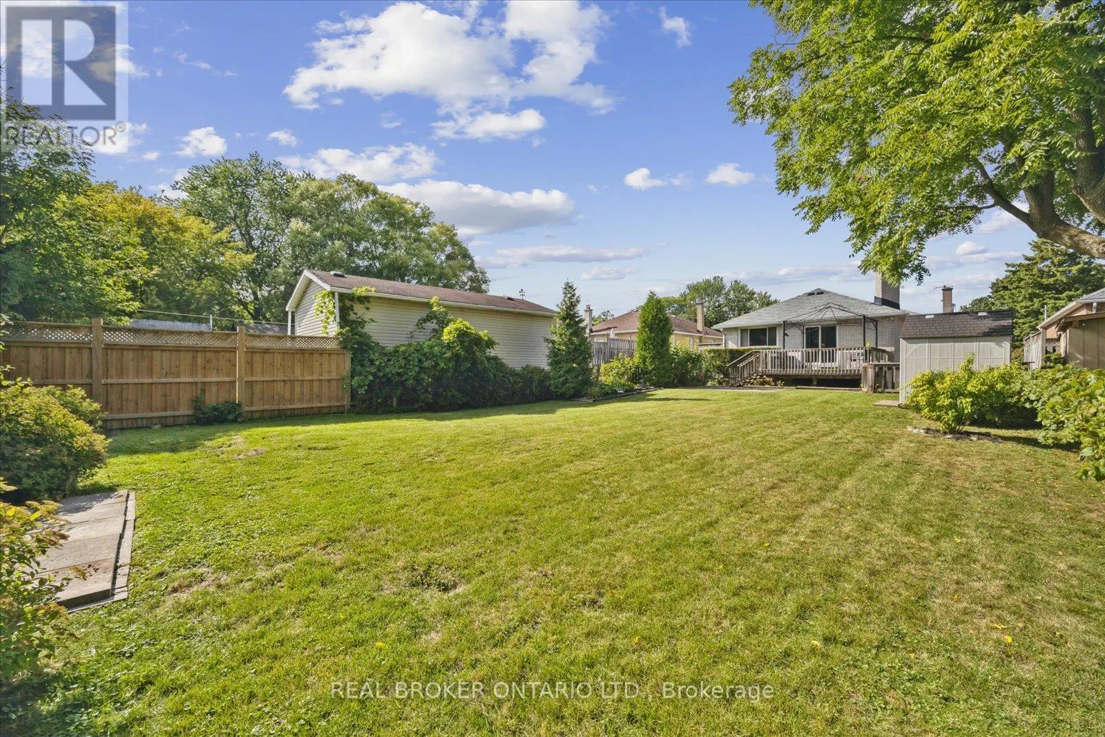 89 PONTIAC AVENUE