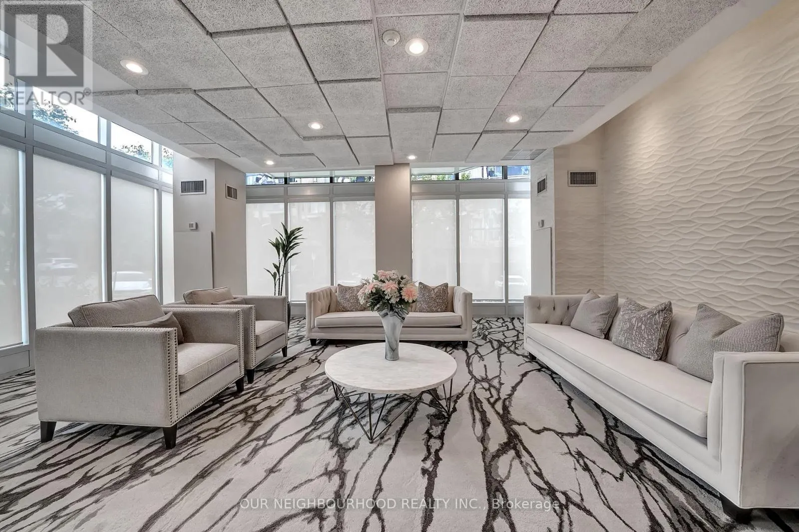 304 - 25 CUMBERLAND LANE, #304