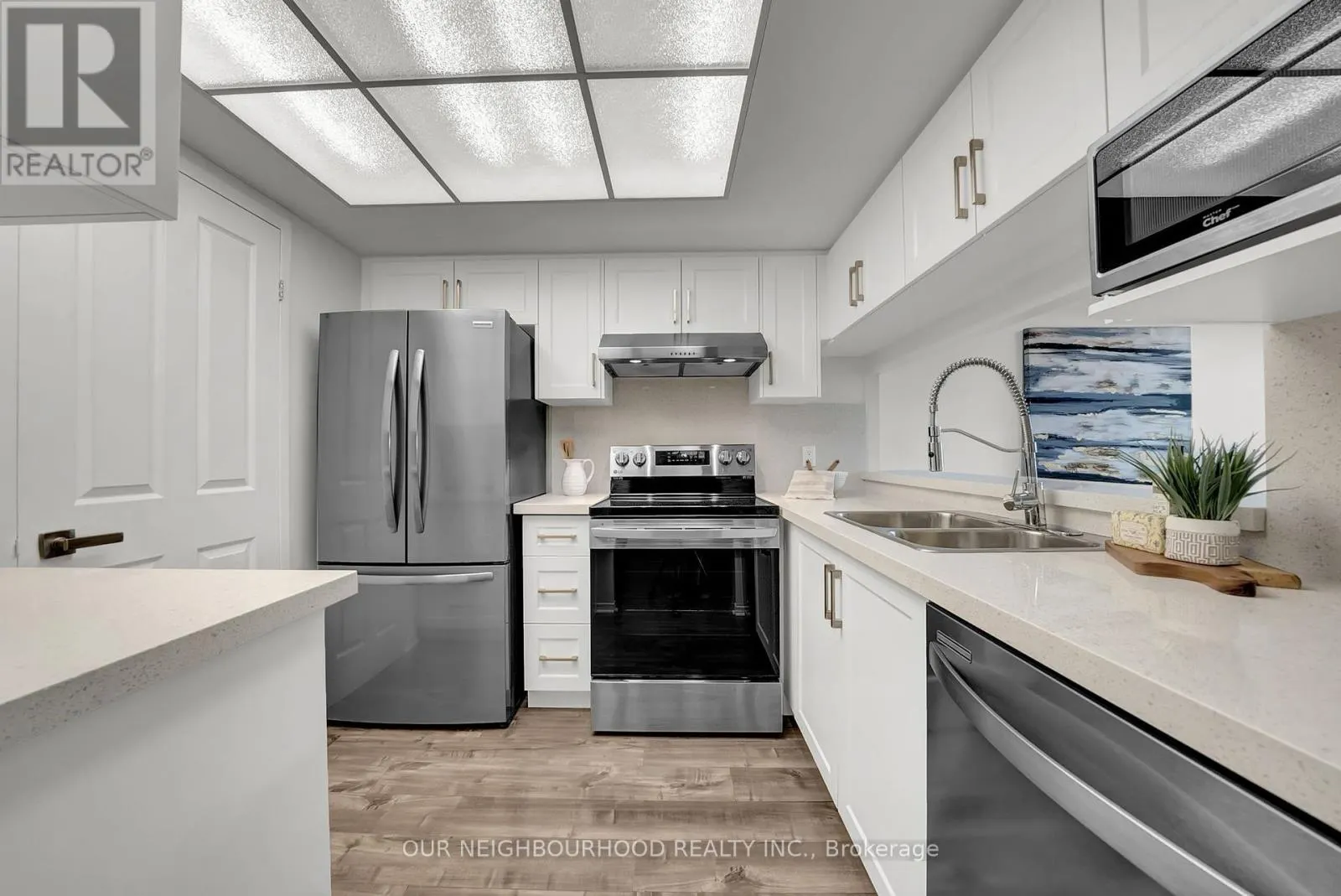 304 - 25 CUMBERLAND LANE, #304