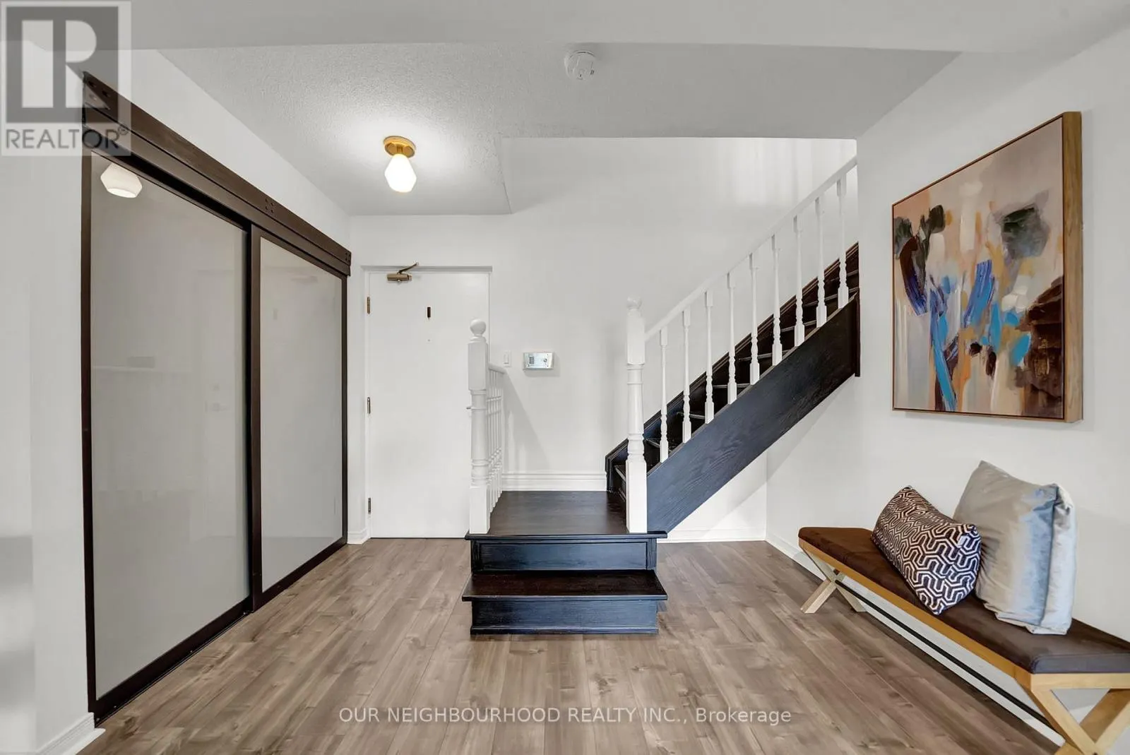 304 - 25 CUMBERLAND LANE, #304