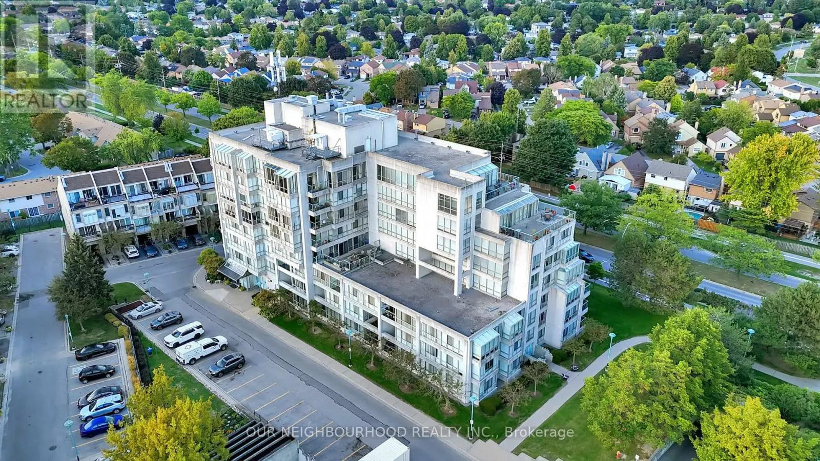 304 - 25 CUMBERLAND LANE, #304