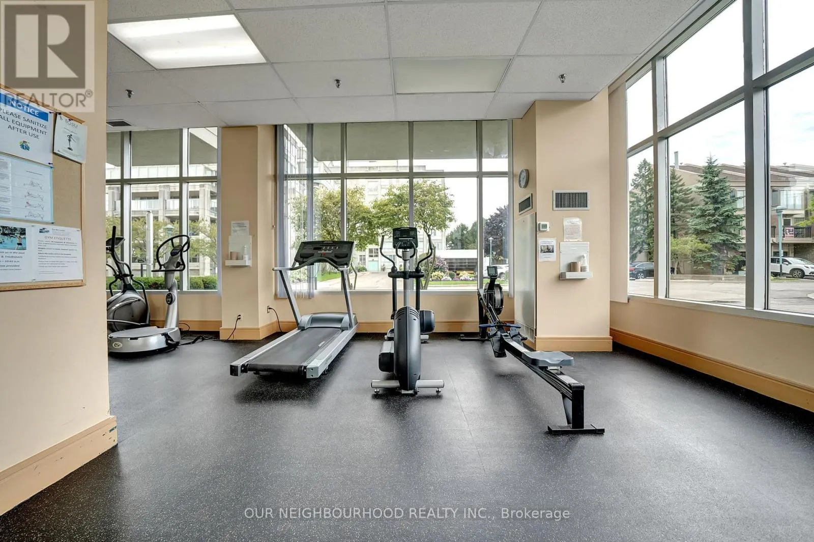 304 - 25 CUMBERLAND LANE, #304