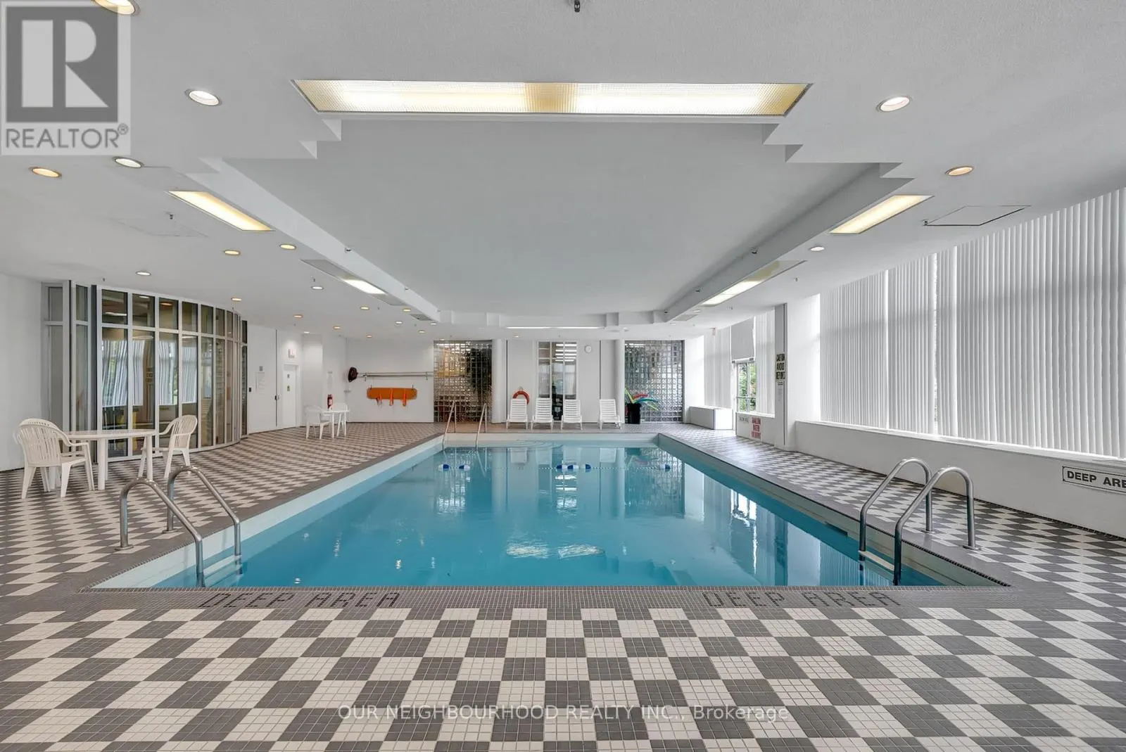 304 - 25 CUMBERLAND LANE, #304