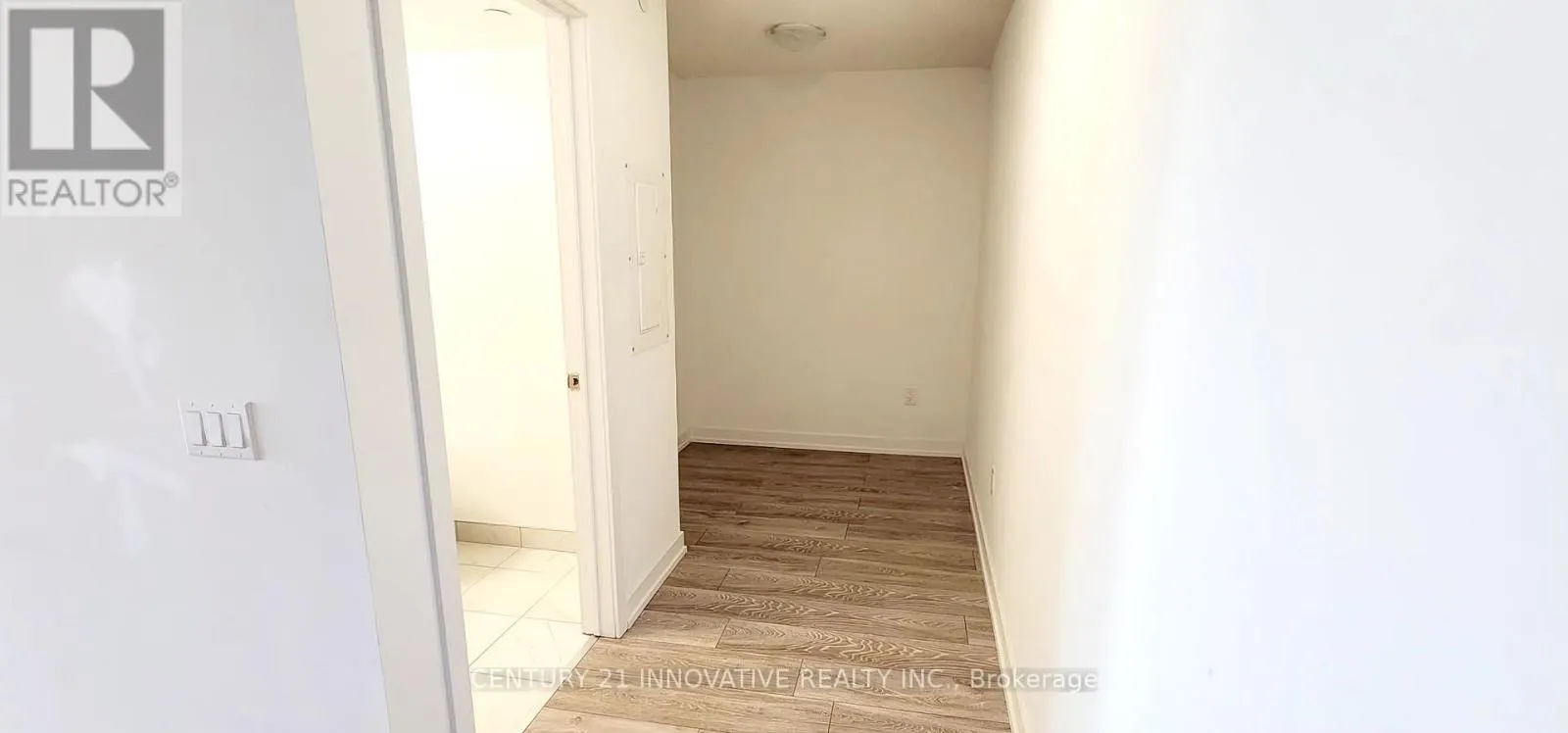 1712 - 1455 CELEBRATION DRIVE