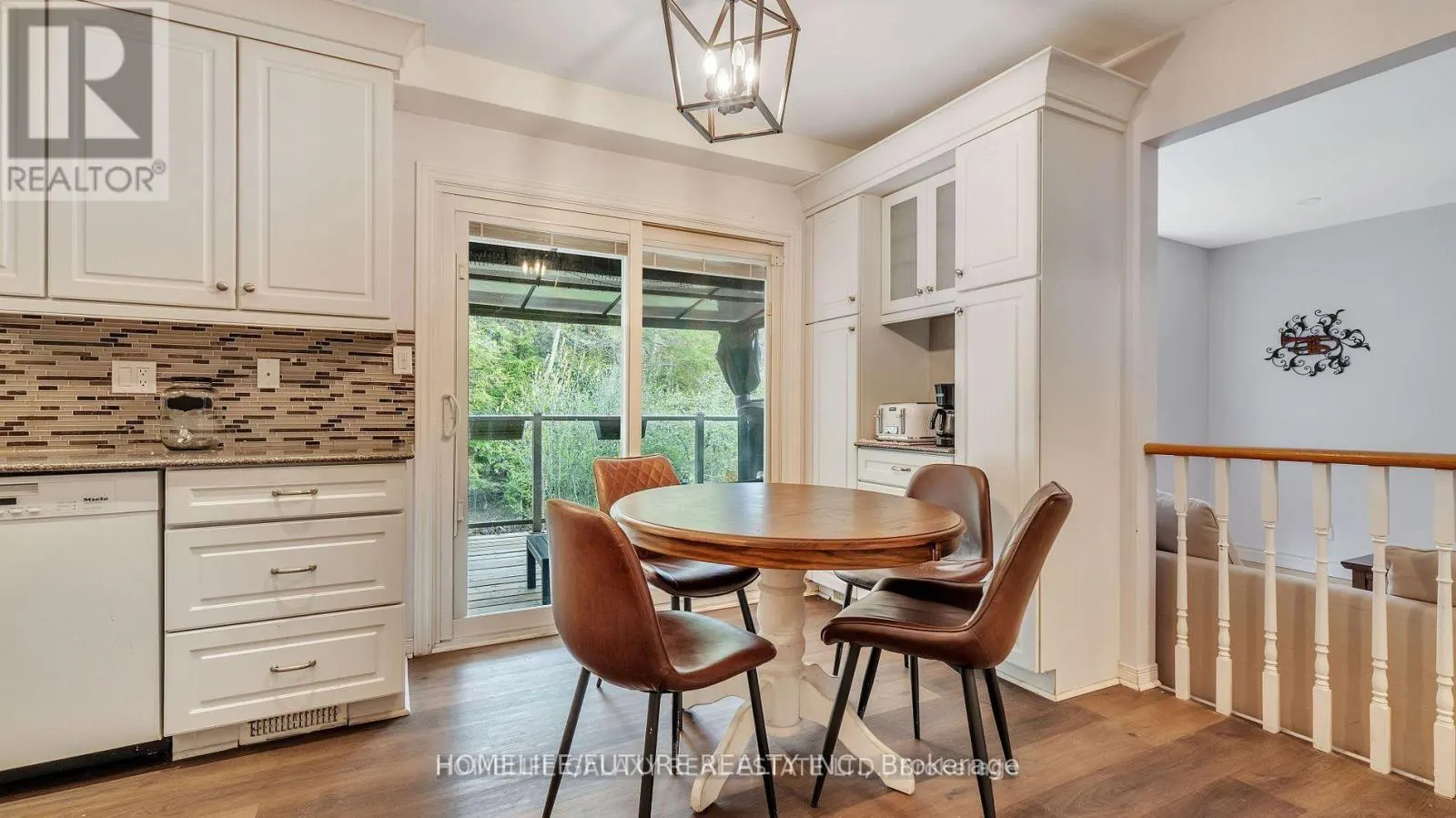 979 COPPERFIELD DRIVE