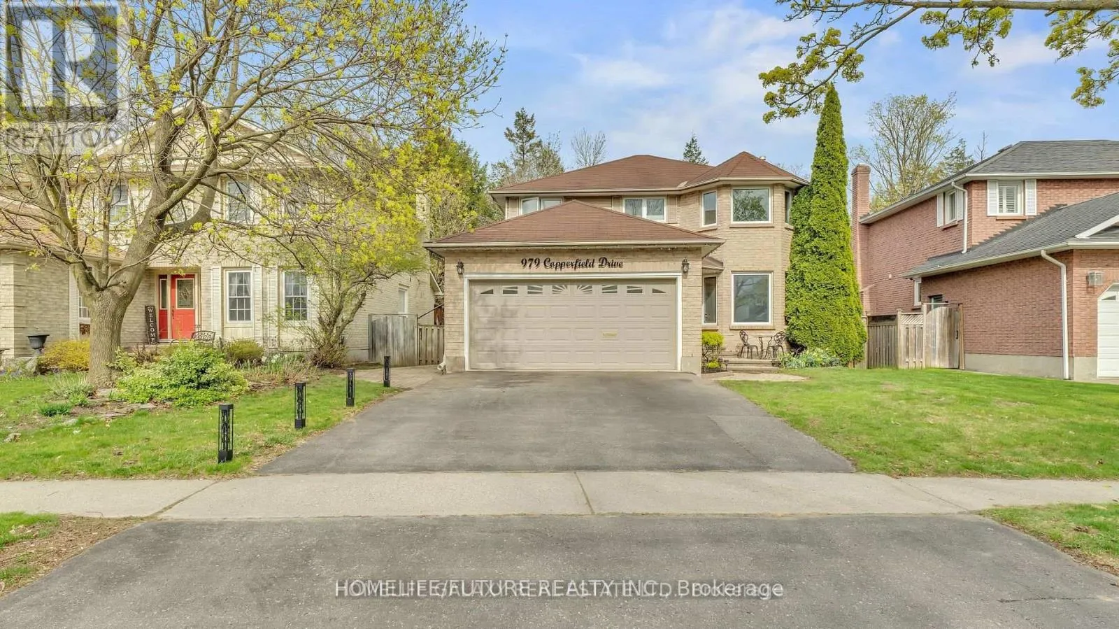 979 COPPERFIELD DRIVE