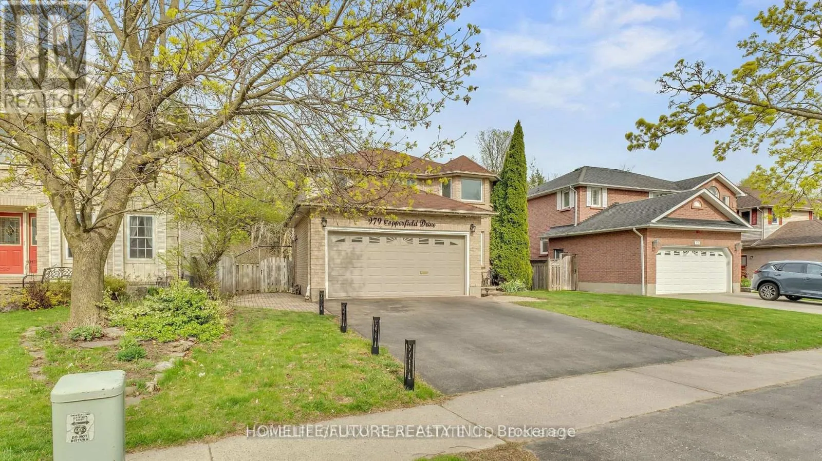 979 COPPERFIELD DRIVE