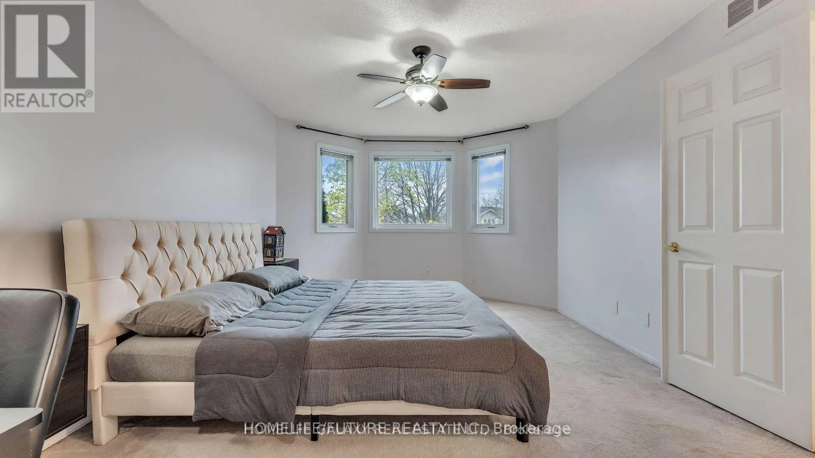 979 COPPERFIELD DRIVE