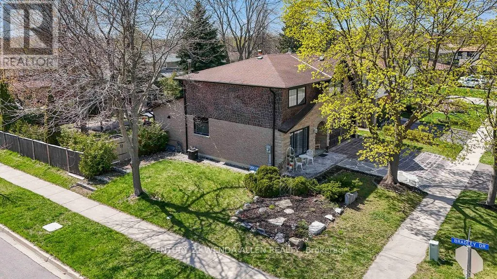 2 RIBBLESDALE DRIVE