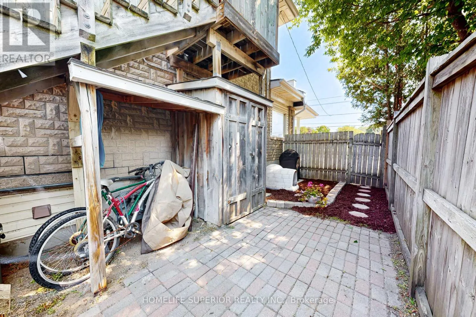1450 RITSON ROAD N
