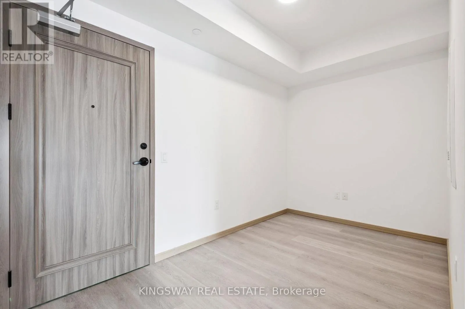 310 - 3421 SHEPPARD AVENUE E