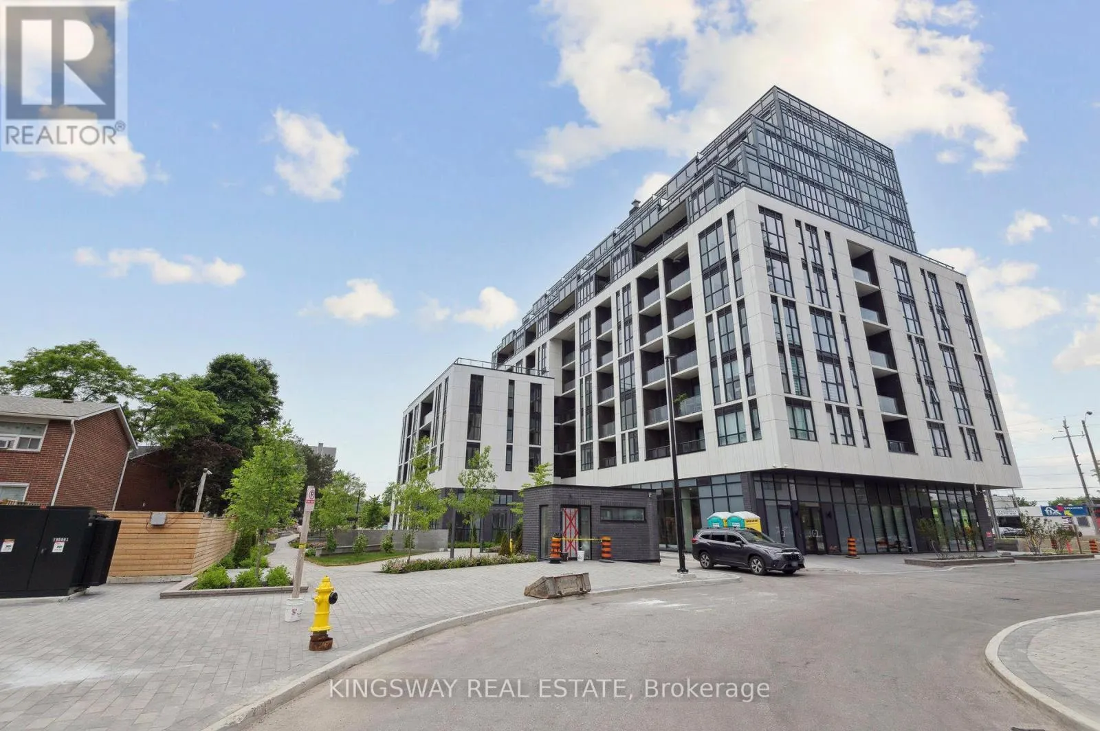 310 - 3421 SHEPPARD AVENUE E