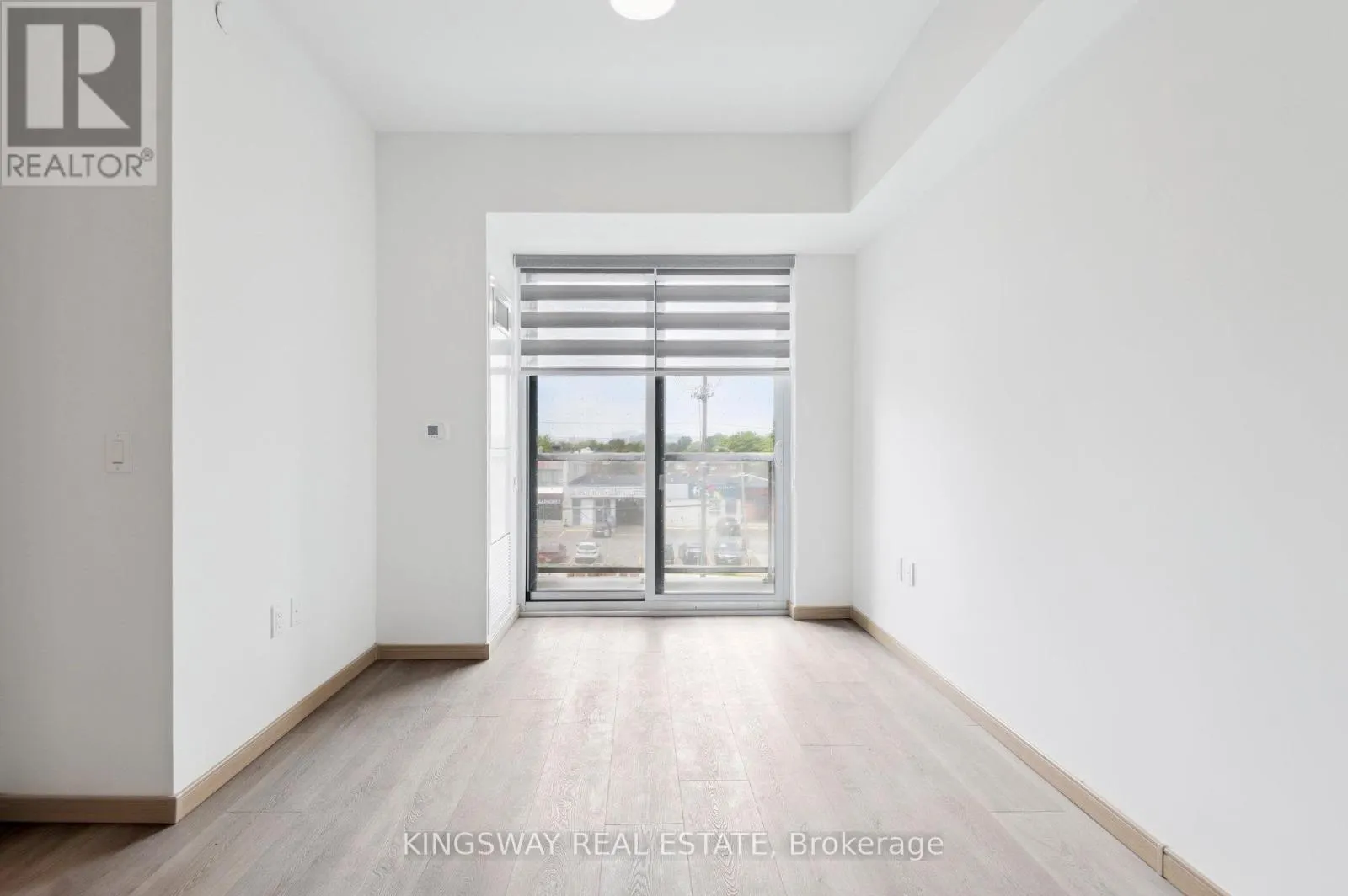 310 - 3421 SHEPPARD AVENUE E
