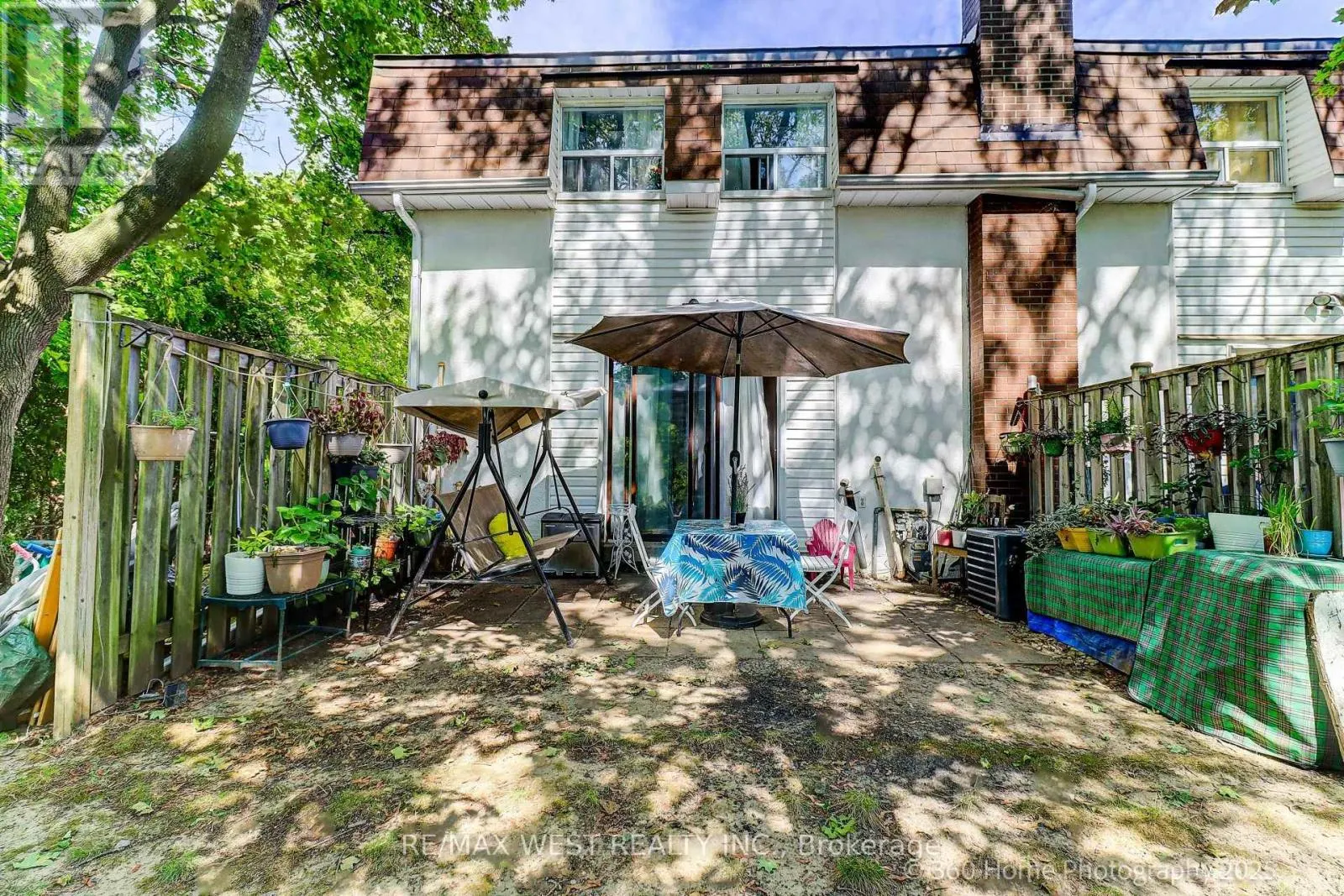 10 - 21 TRAILRIDGE CRESCENT