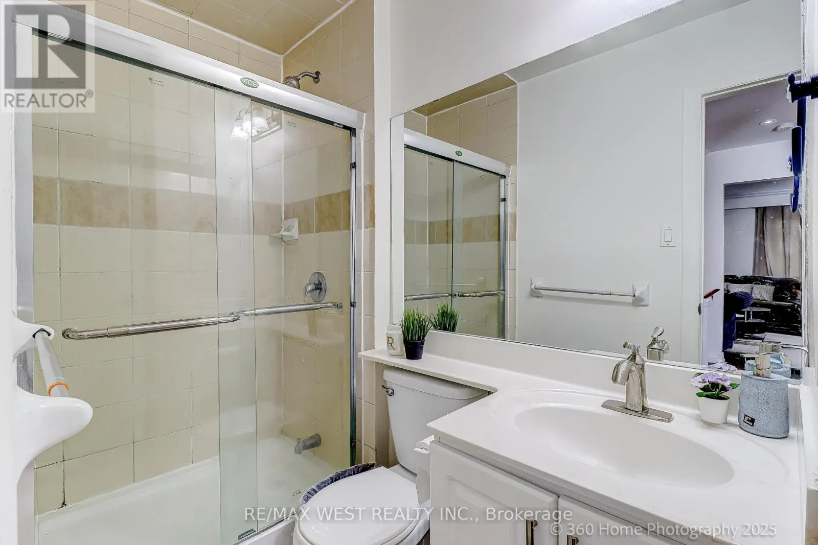 10 - 21 TRAILRIDGE CRESCENT