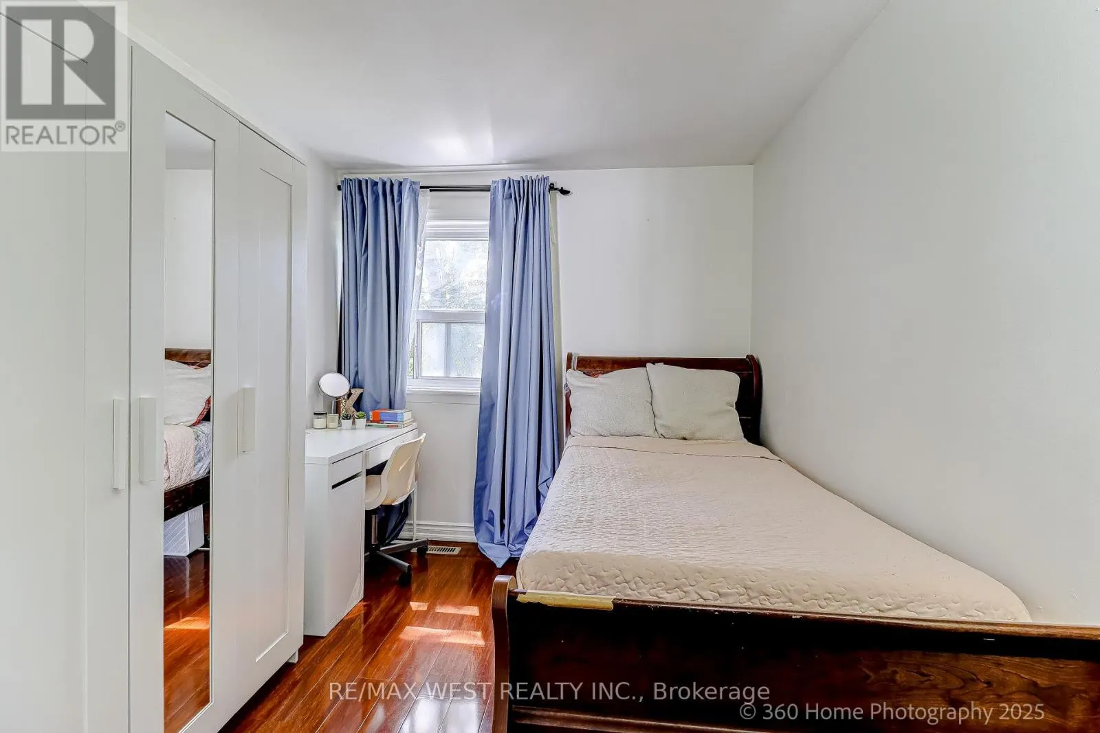 10 - 21 TRAILRIDGE CRESCENT