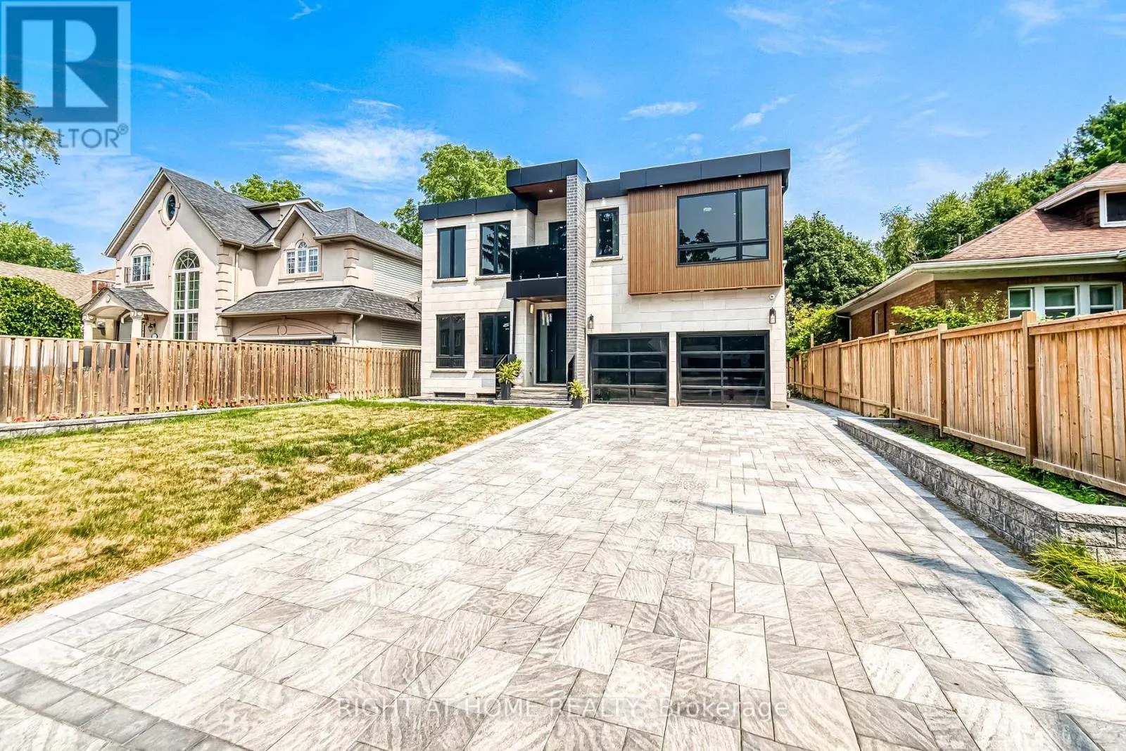 203 SCARBORO CRESCENT