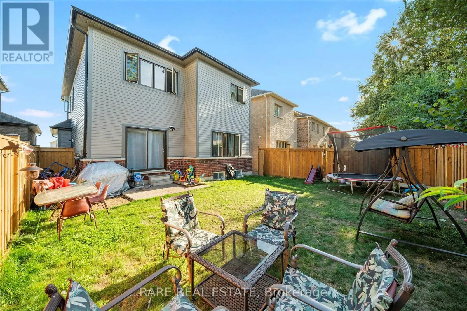 267 FLEETWOOD DRIVE