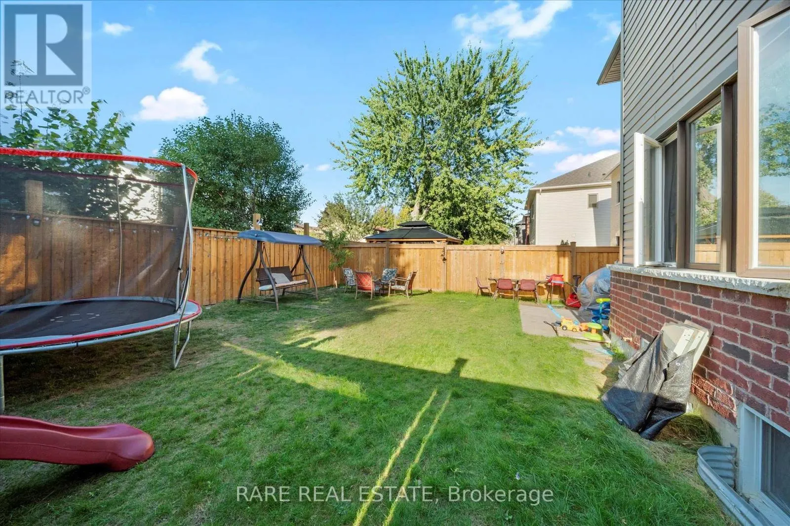 267 FLEETWOOD DRIVE