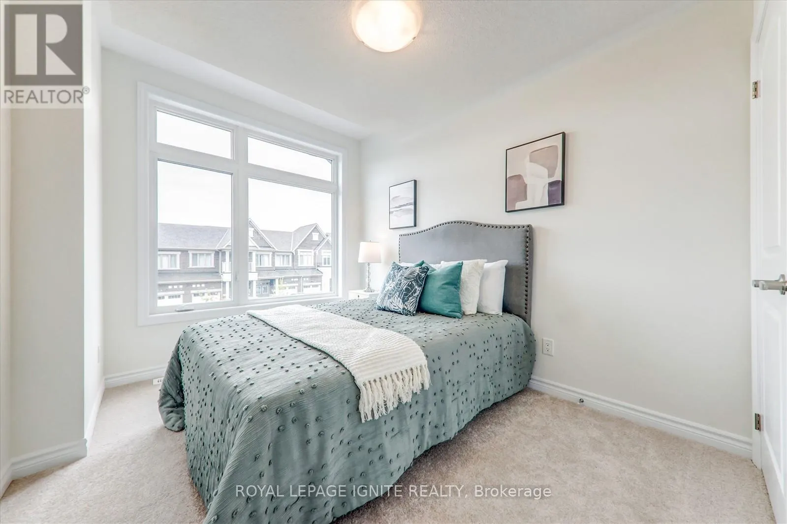 1120 THOMPSON DRIVE