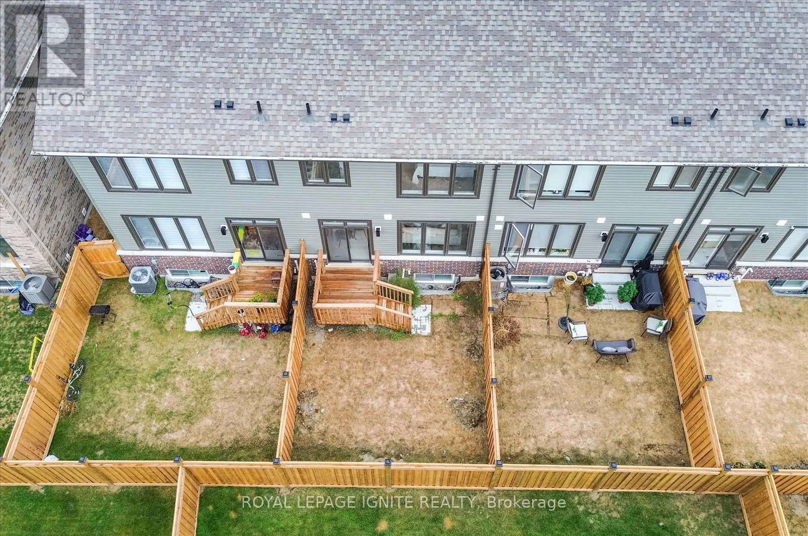 1120 THOMPSON DRIVE