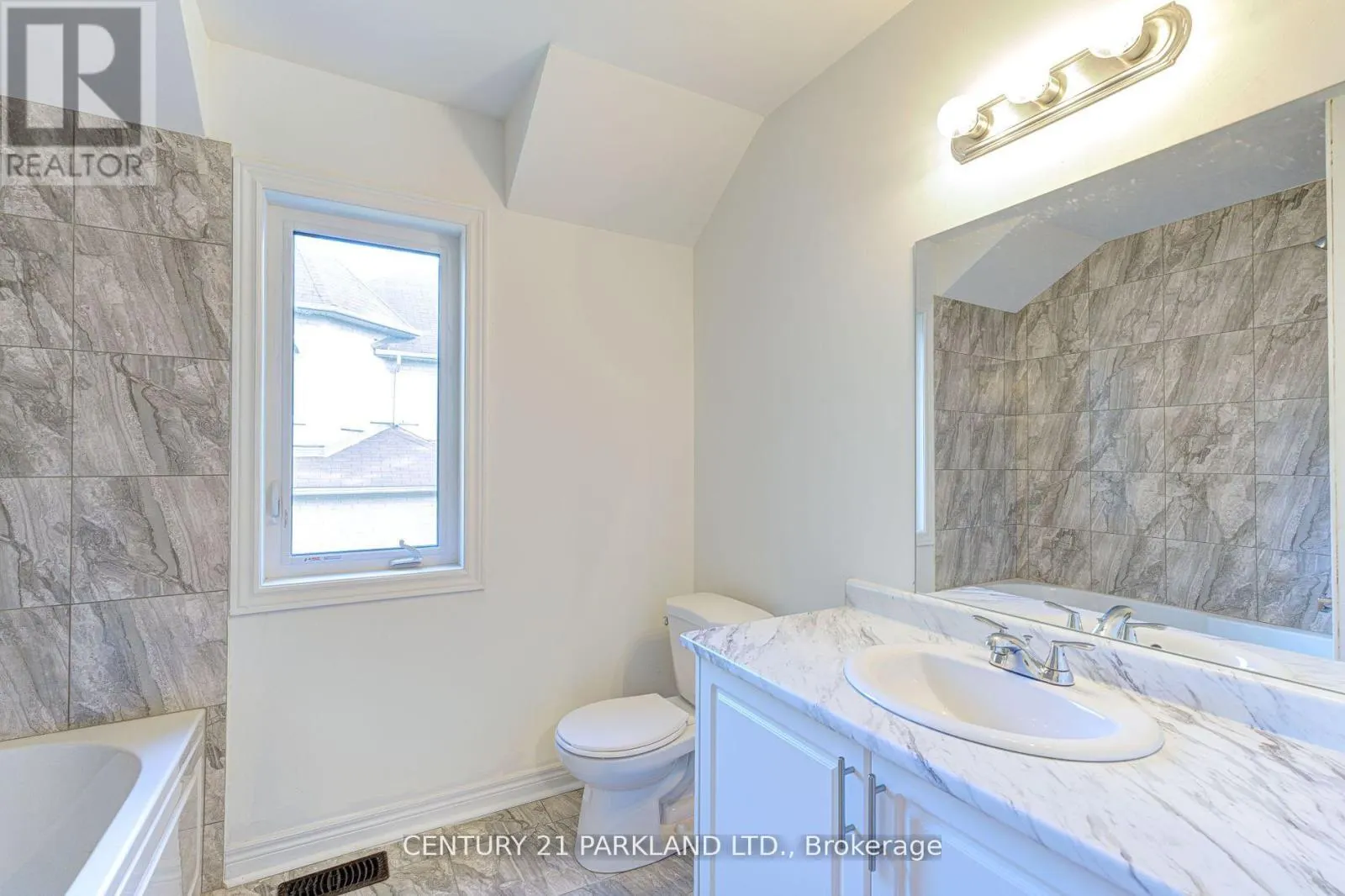 POTL #1 - 1741 FAIRPORT ROAD