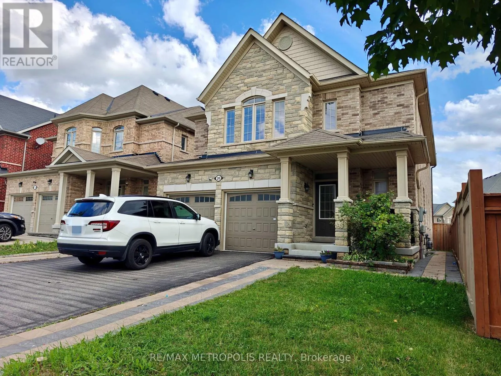 20 STOCKELL CRESCENT