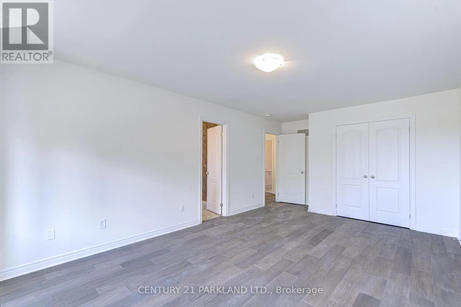 POTL #4 - 1741 FAIRPORT ROAD