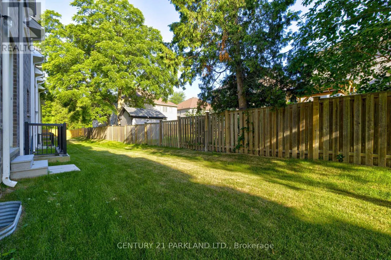 POTL #4 - 1741 FAIRPORT ROAD