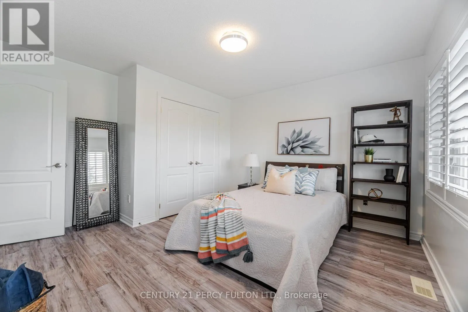 14 SNOWLING DRIVE