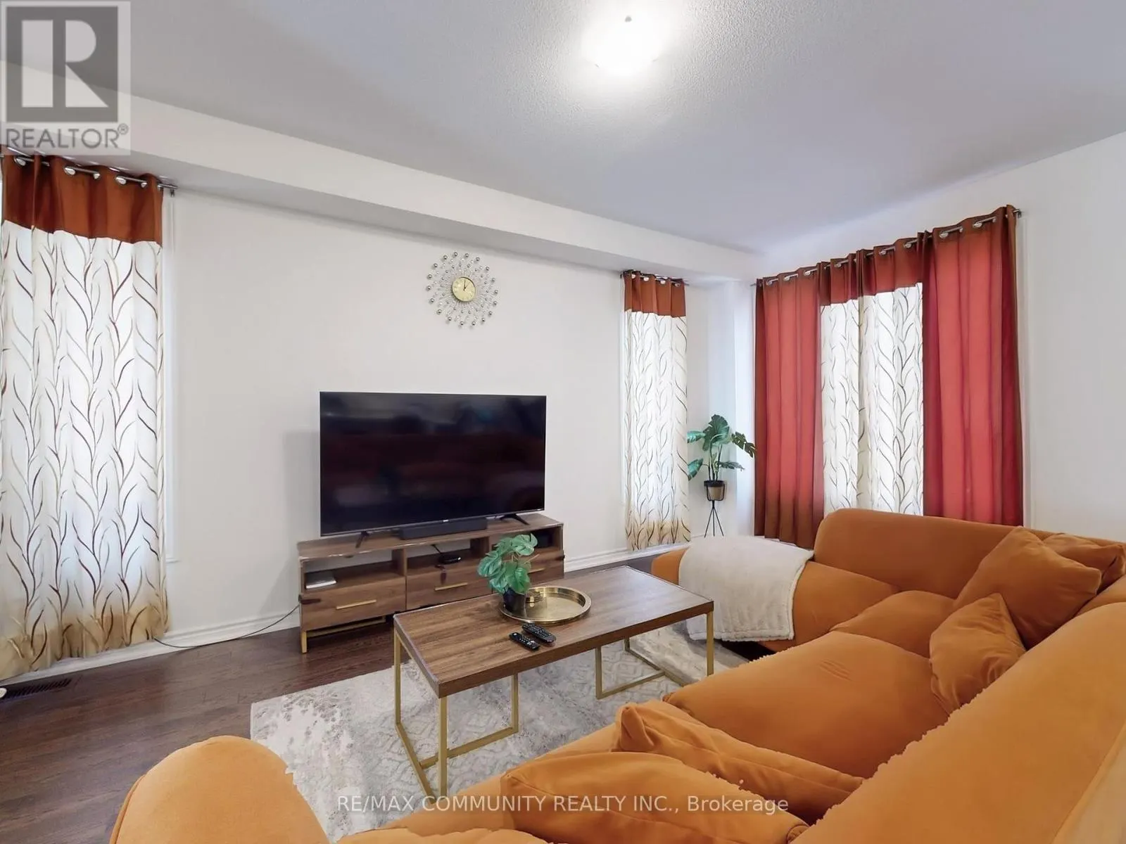 474 TWIN STREAMS ROAD