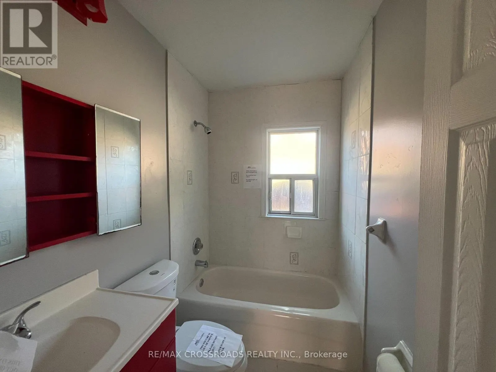 6 SEMINOLE AVENUE