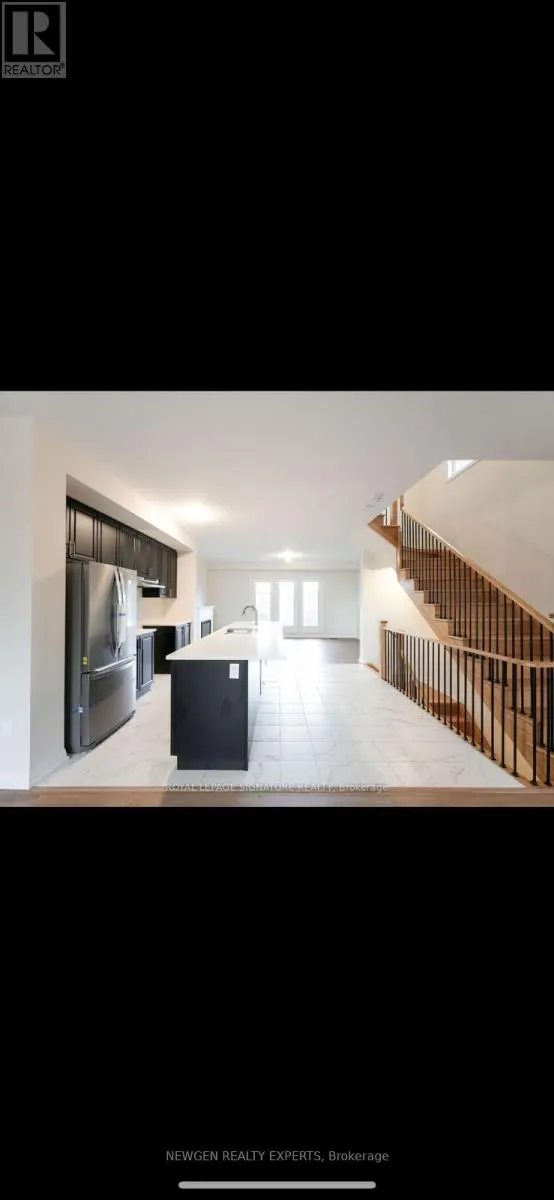 24 COOTE COURT E