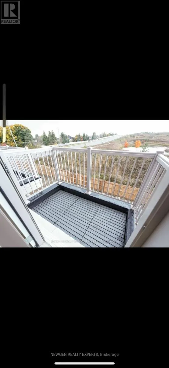 24 COOTE COURT E