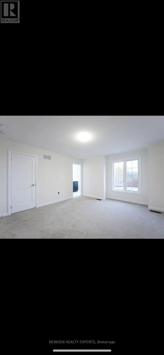 24 COOTE COURT E