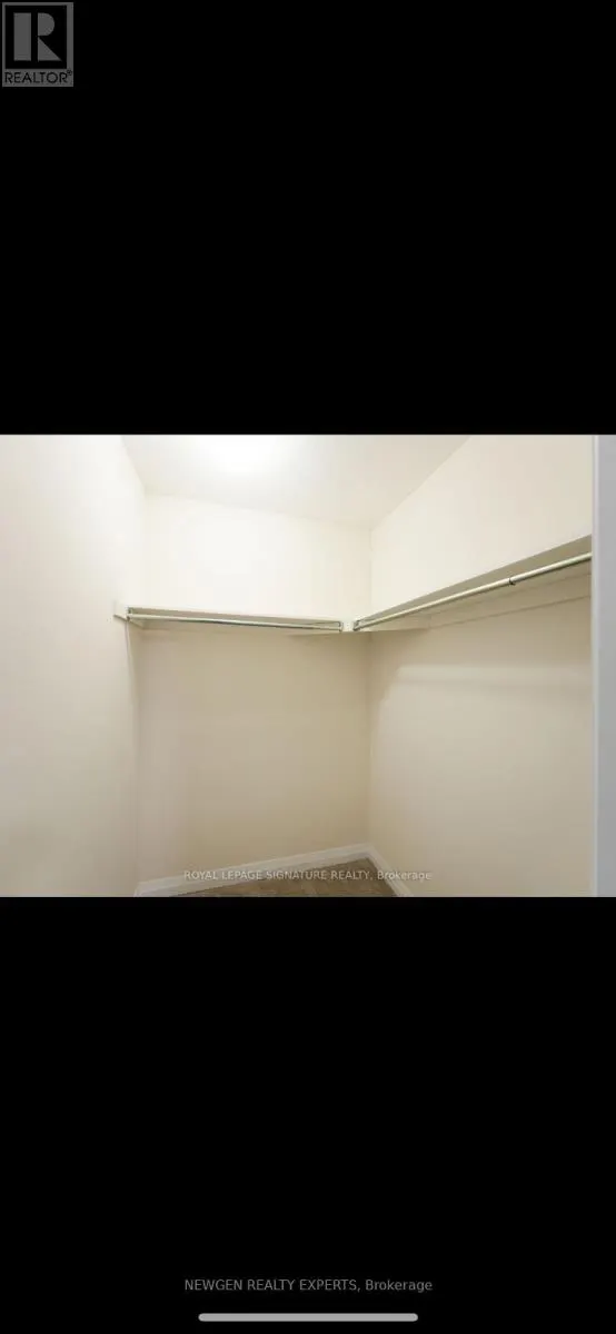 24 COOTE COURT E