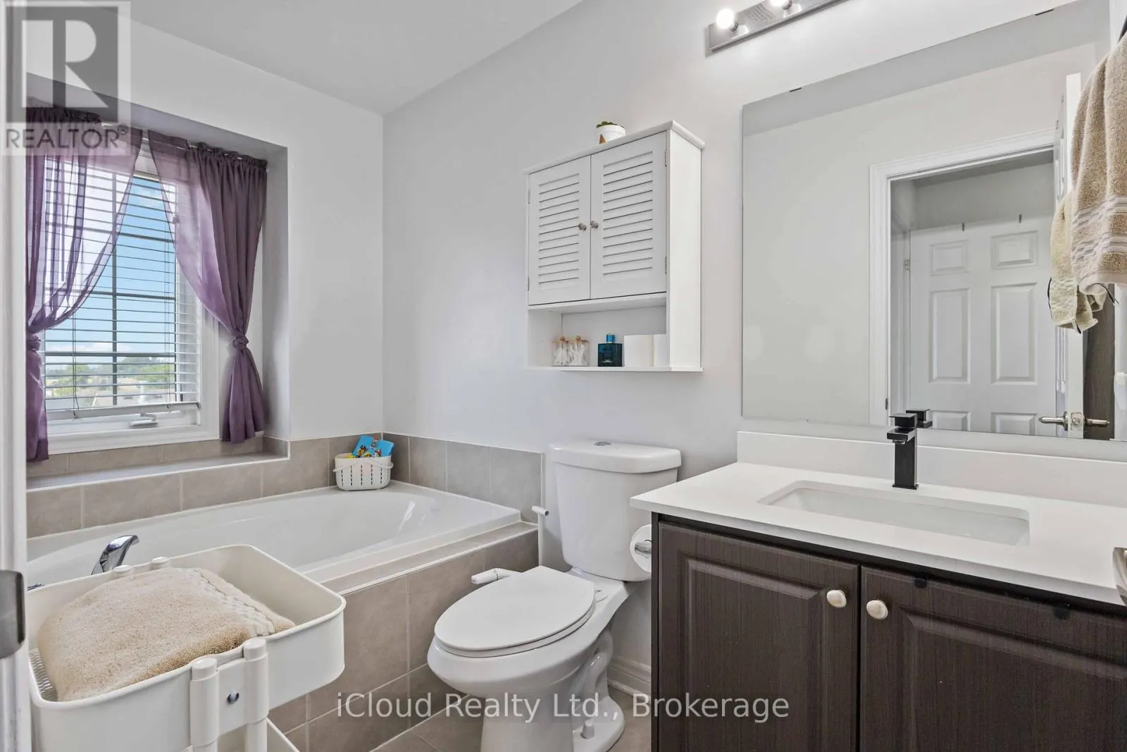 12 COOPERAGE LANE