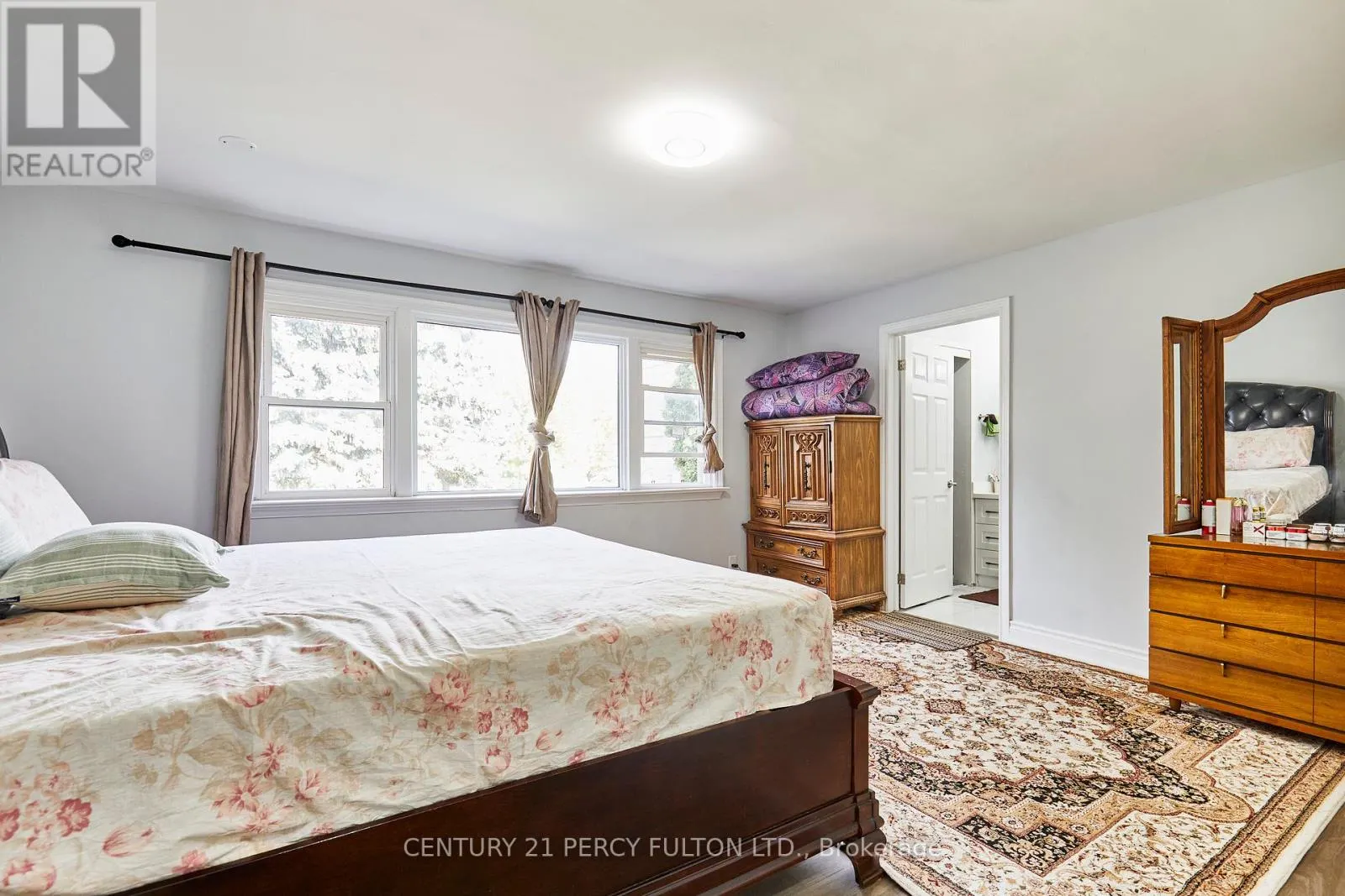 132 OLD HARWOOD AVENUE