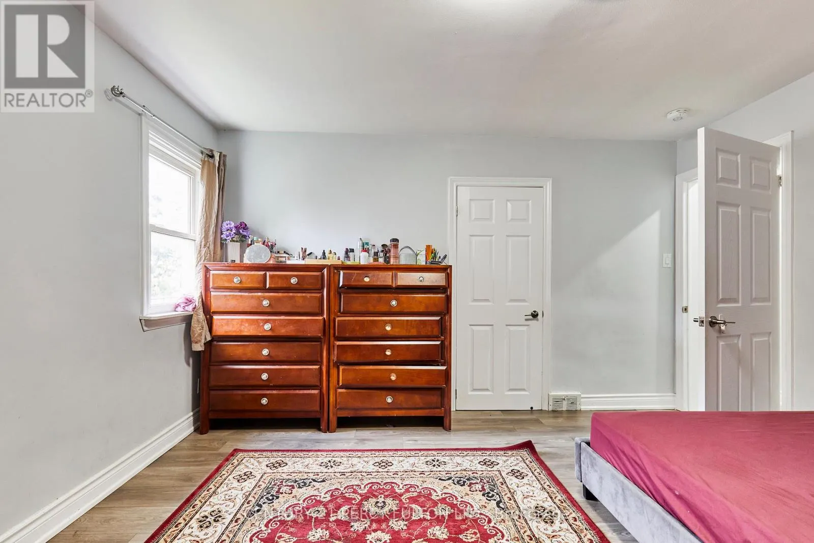 132 OLD HARWOOD AVENUE