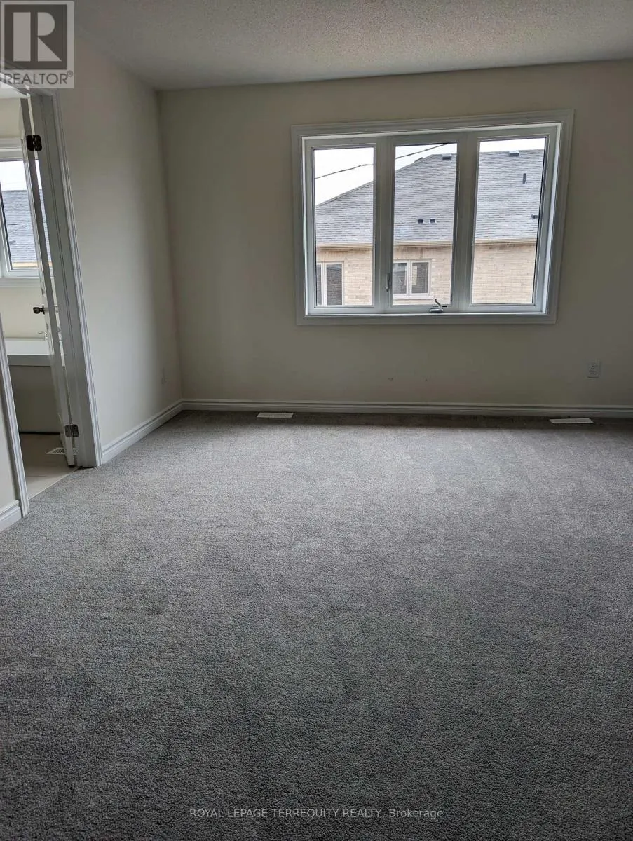 1125 MARATHON AVENUE
