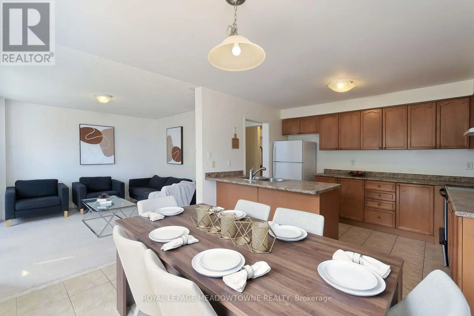 28 NORLAND CIRCLE