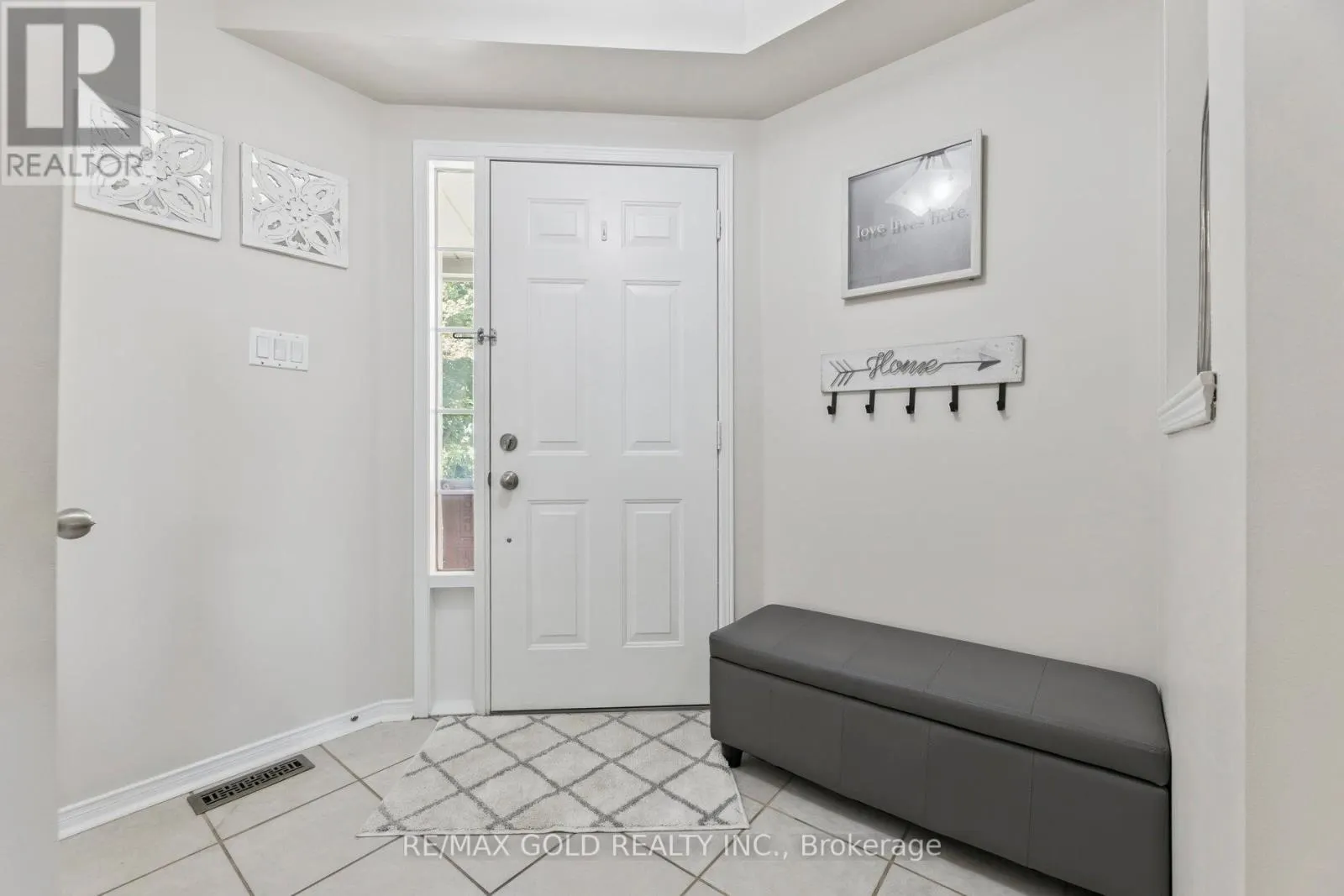 15 BLANCHARD COURT