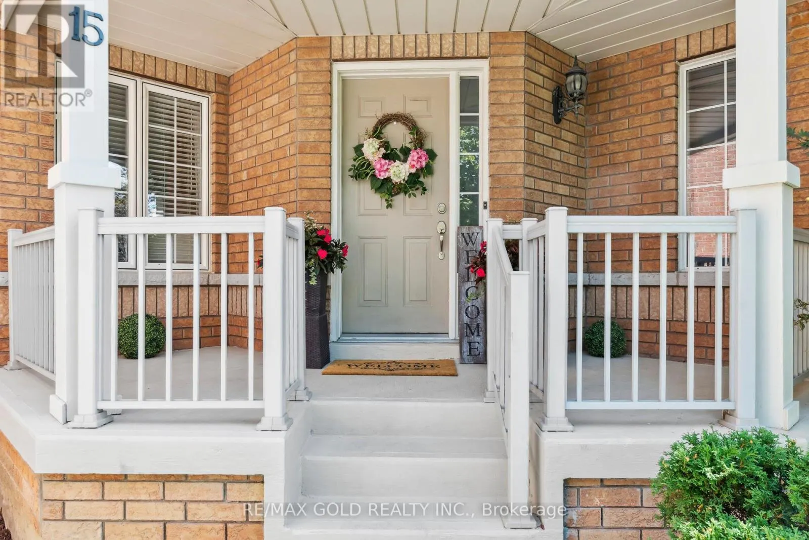 15 BLANCHARD COURT